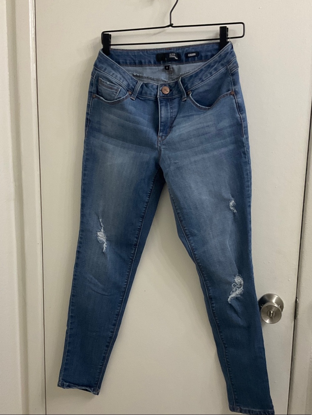 1822 Denim Medium Blue Distressed Skinny Jeans